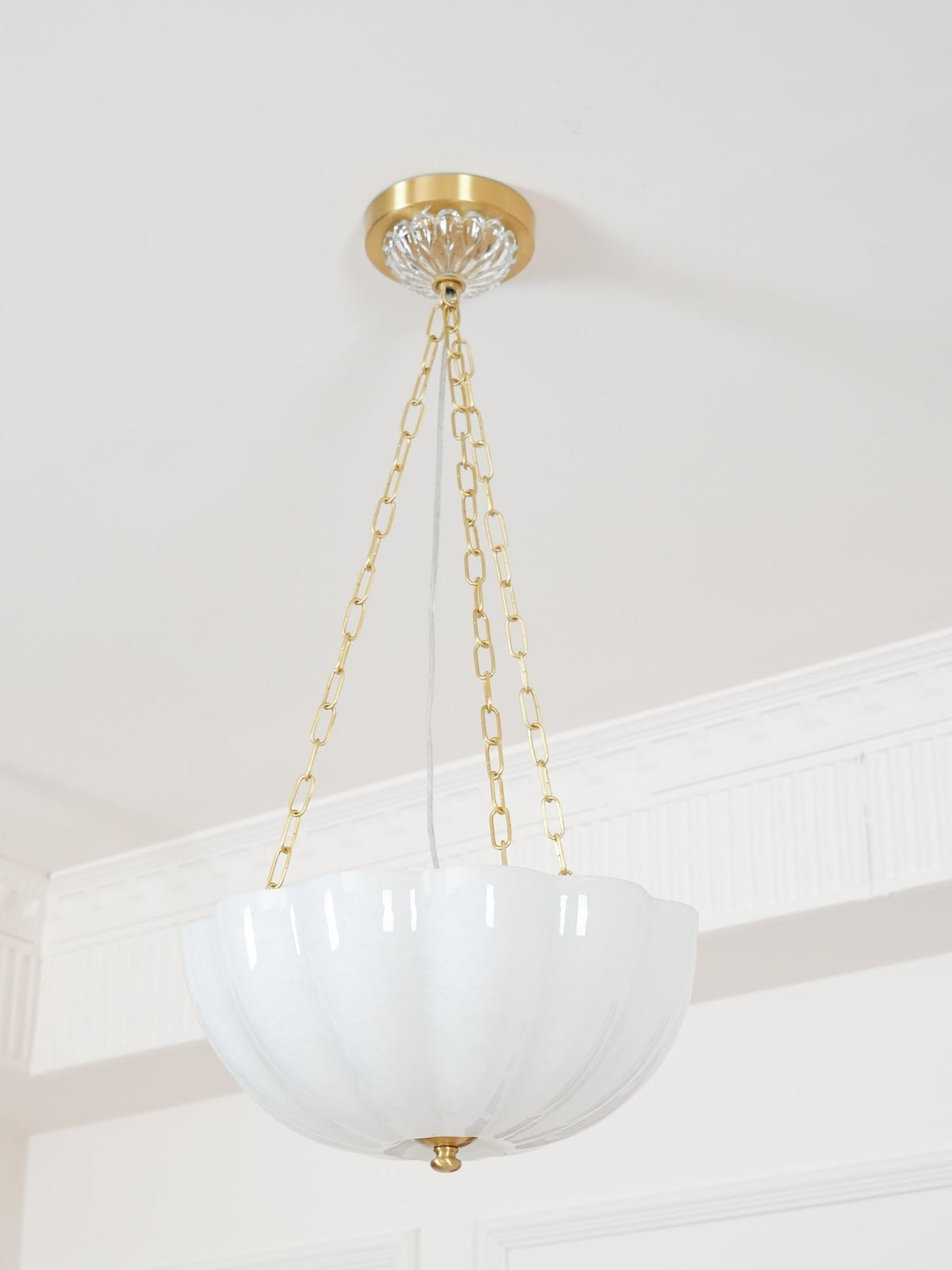 Voriq kroonluchter glazen kom messing ketting