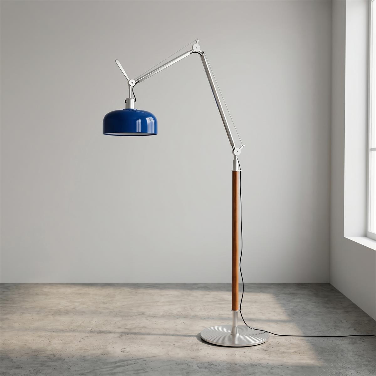 Rudy vloerlamp karmozijnrood esdoornhout met beweegbare arm