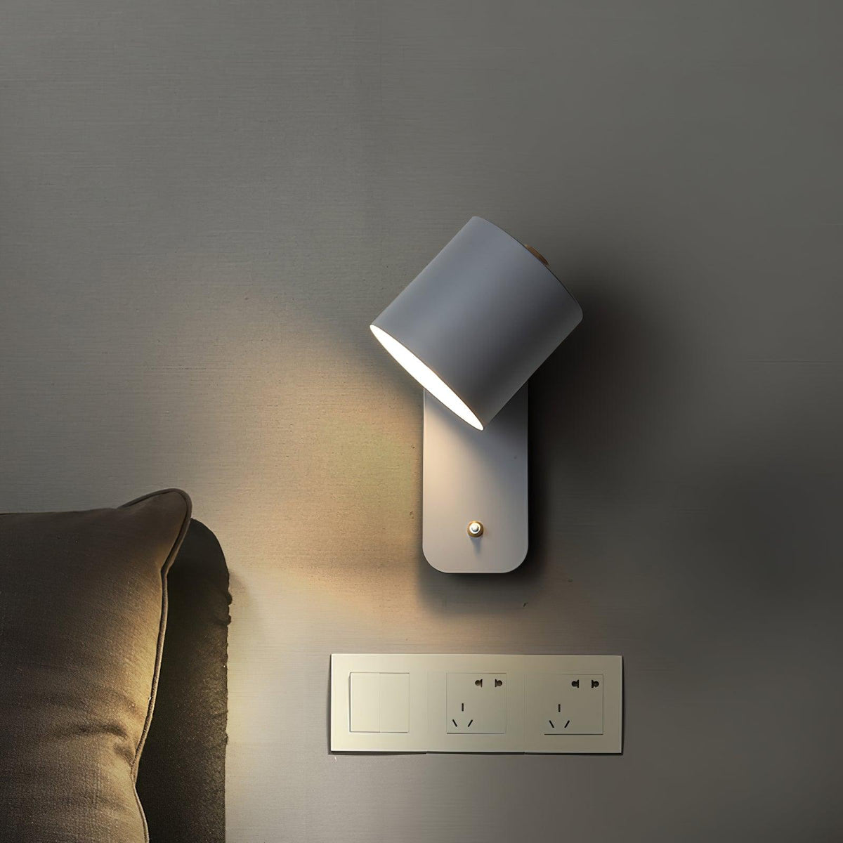 Lumuiella wandlamp met Draaibare Cilinder