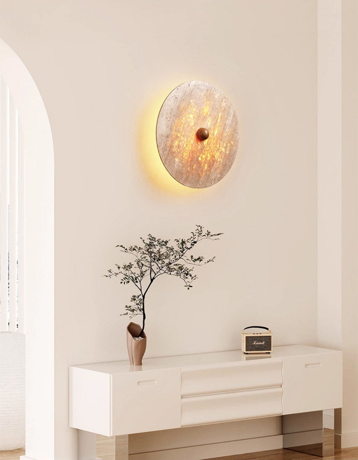 Valisine ronde travertin wandlamp