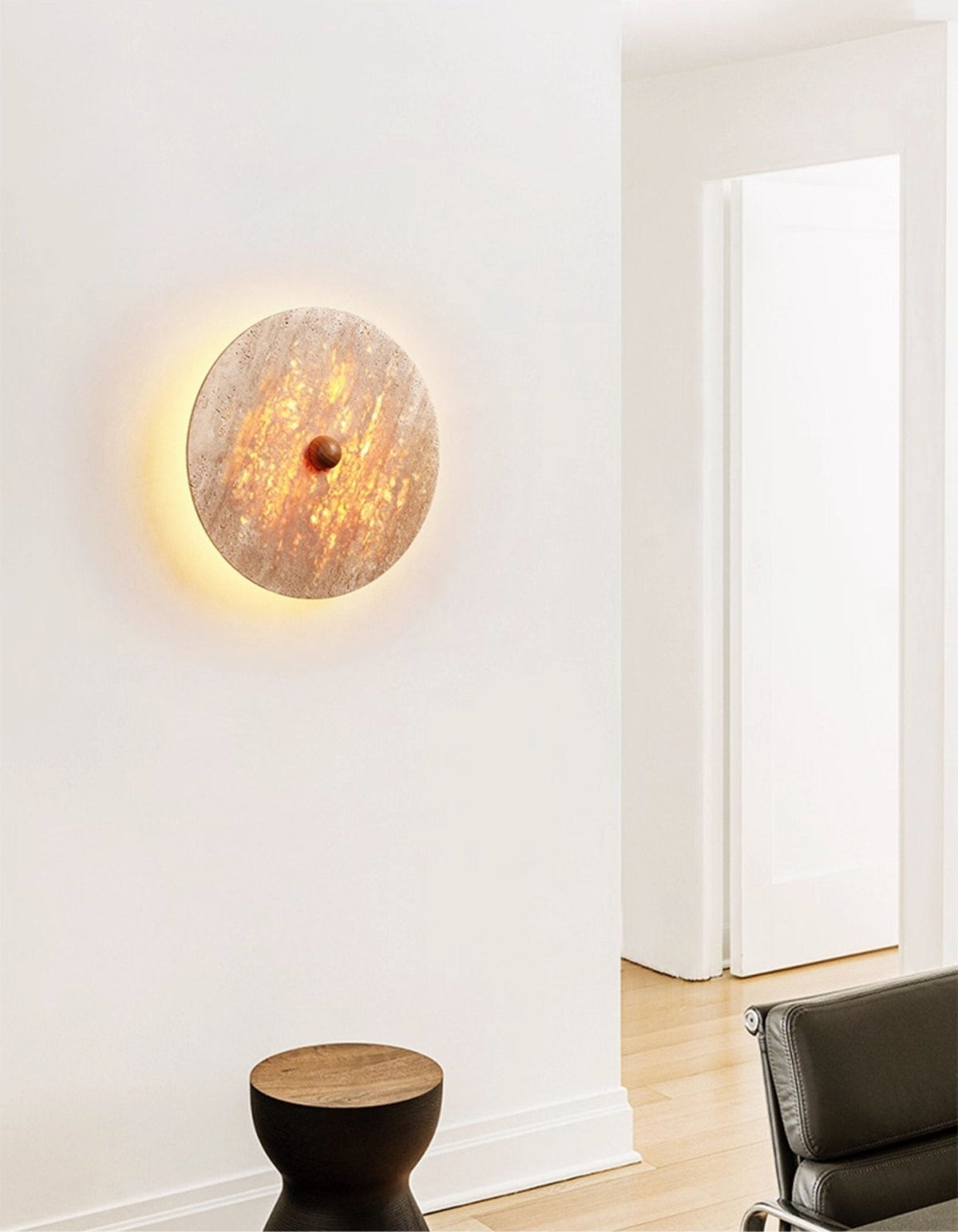 Valisine ronde travertin wandlamp