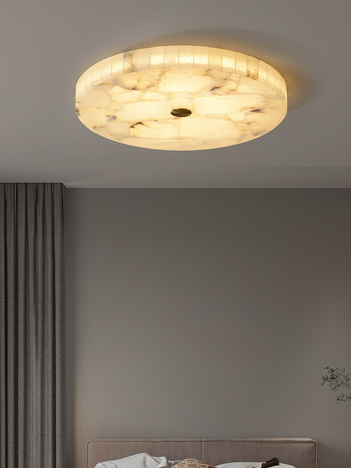 Nivael ronde plafondlamp van albast