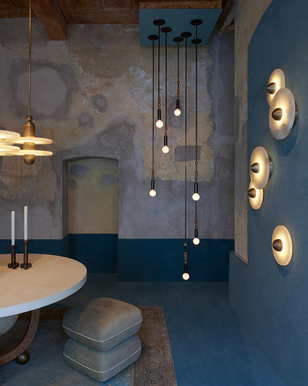 Apollo ronde albasten wandlamp