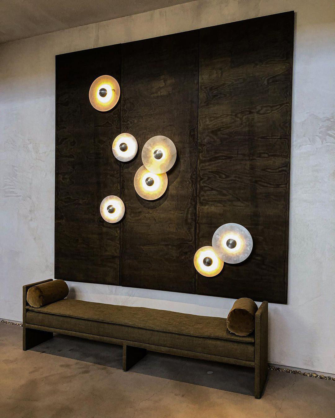 Apollo ronde albasten wandlamp