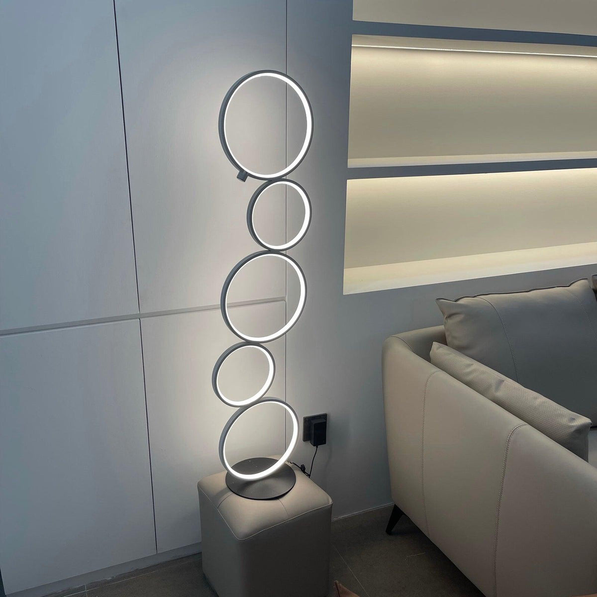 Noroaine vloerlamp