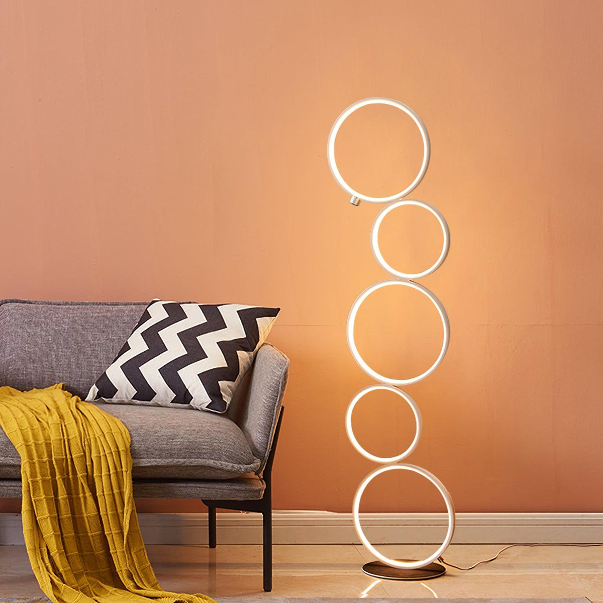 Noroaine vloerlamp