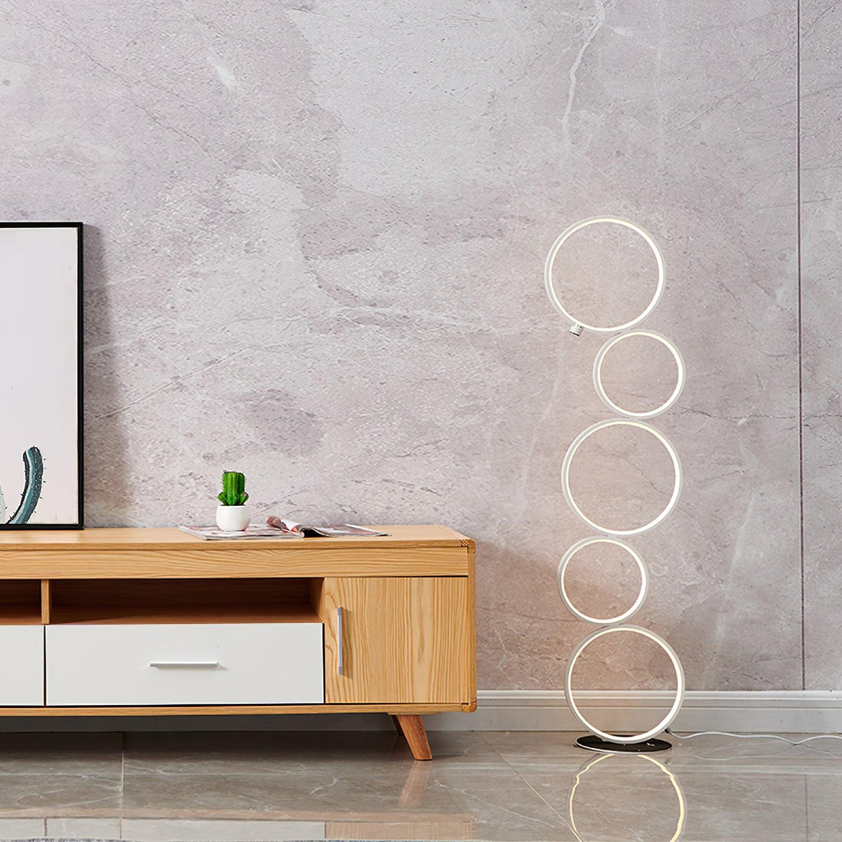 Noroaine vloerlamp
