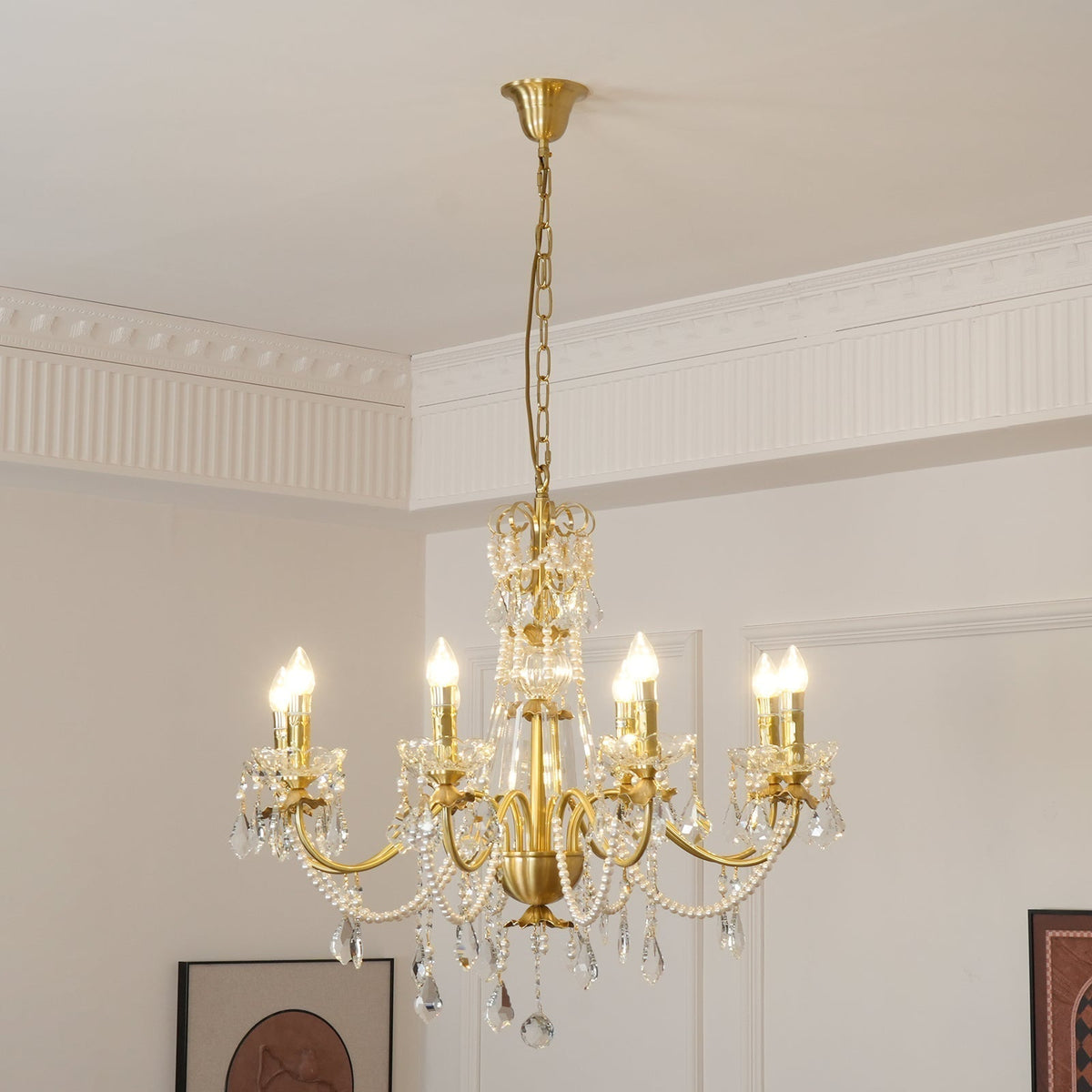 Vintage kroonluchter met messing lichaam en kristallen pareldruppels