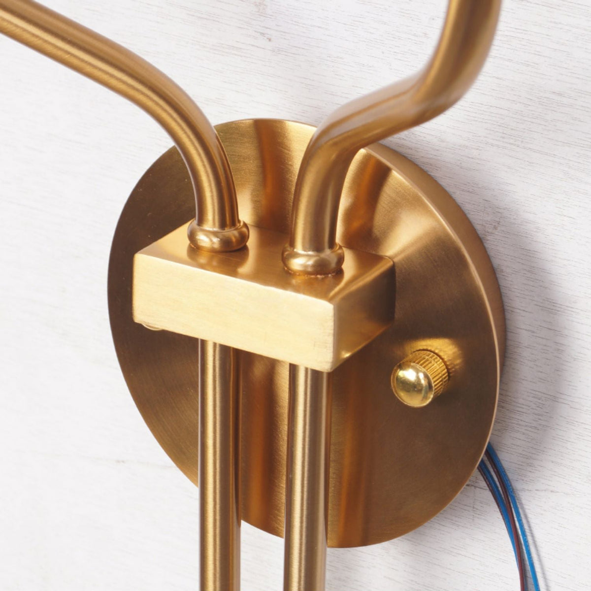 Ulreo wandlamp