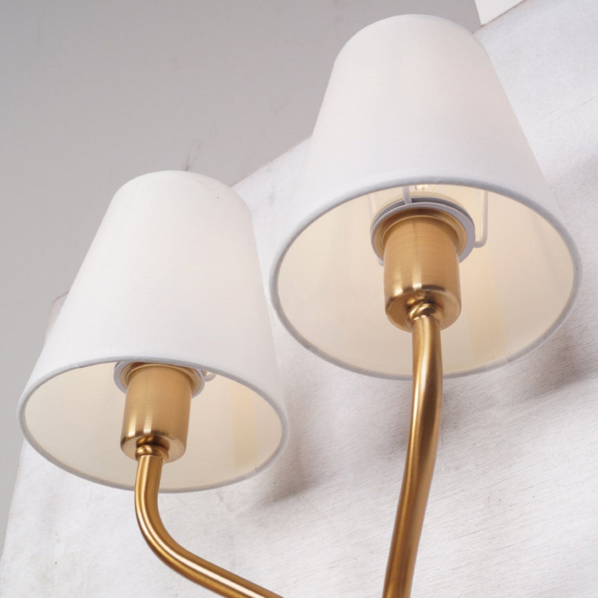 Ulreo wandlamp