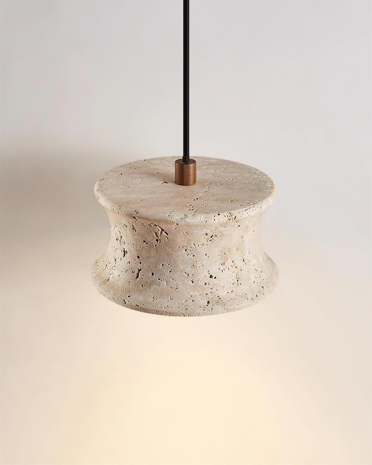 Noreria hanglamp travertin sculpturaal