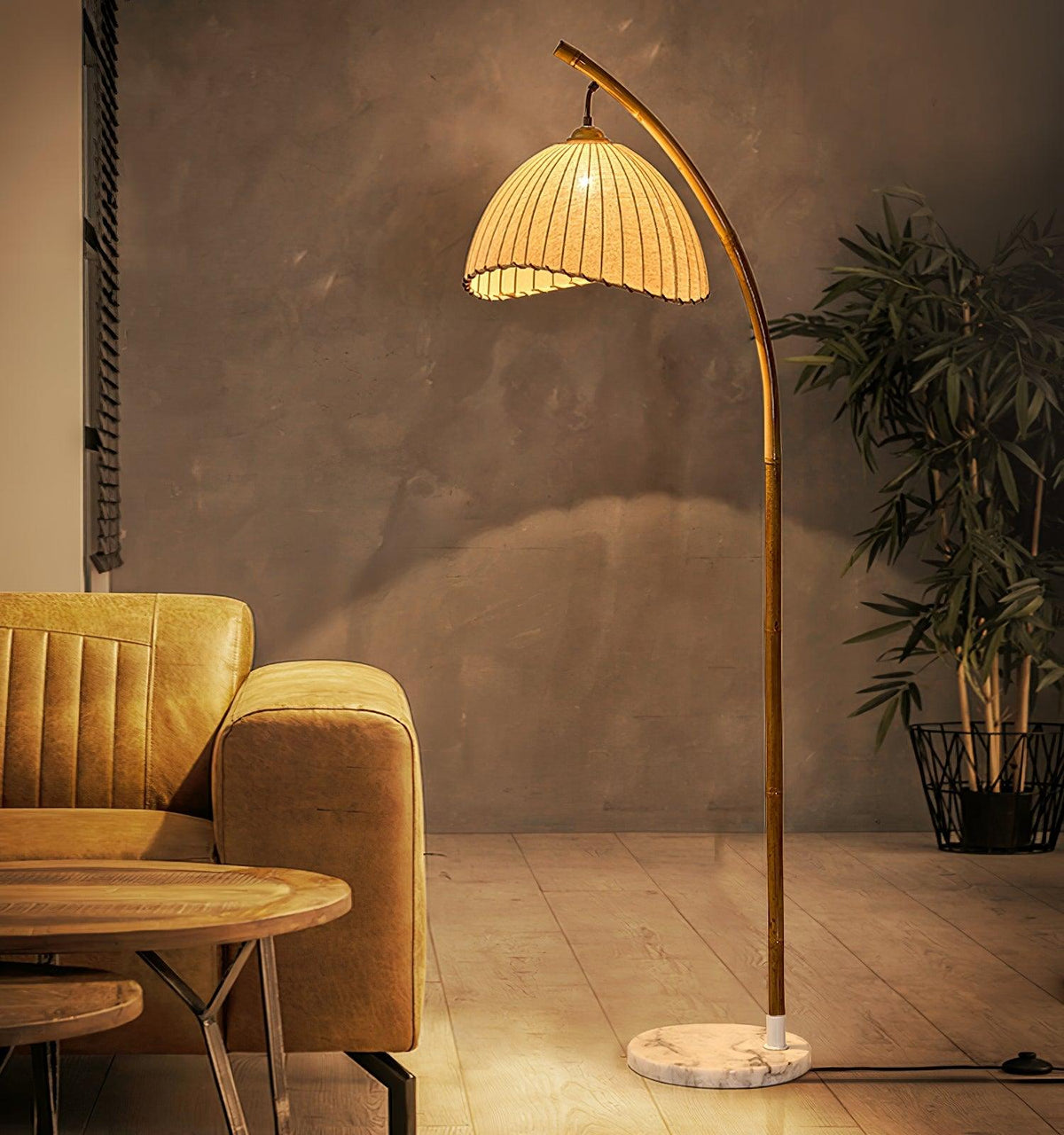 Liveno Minimalistische vloerlamp van marmer