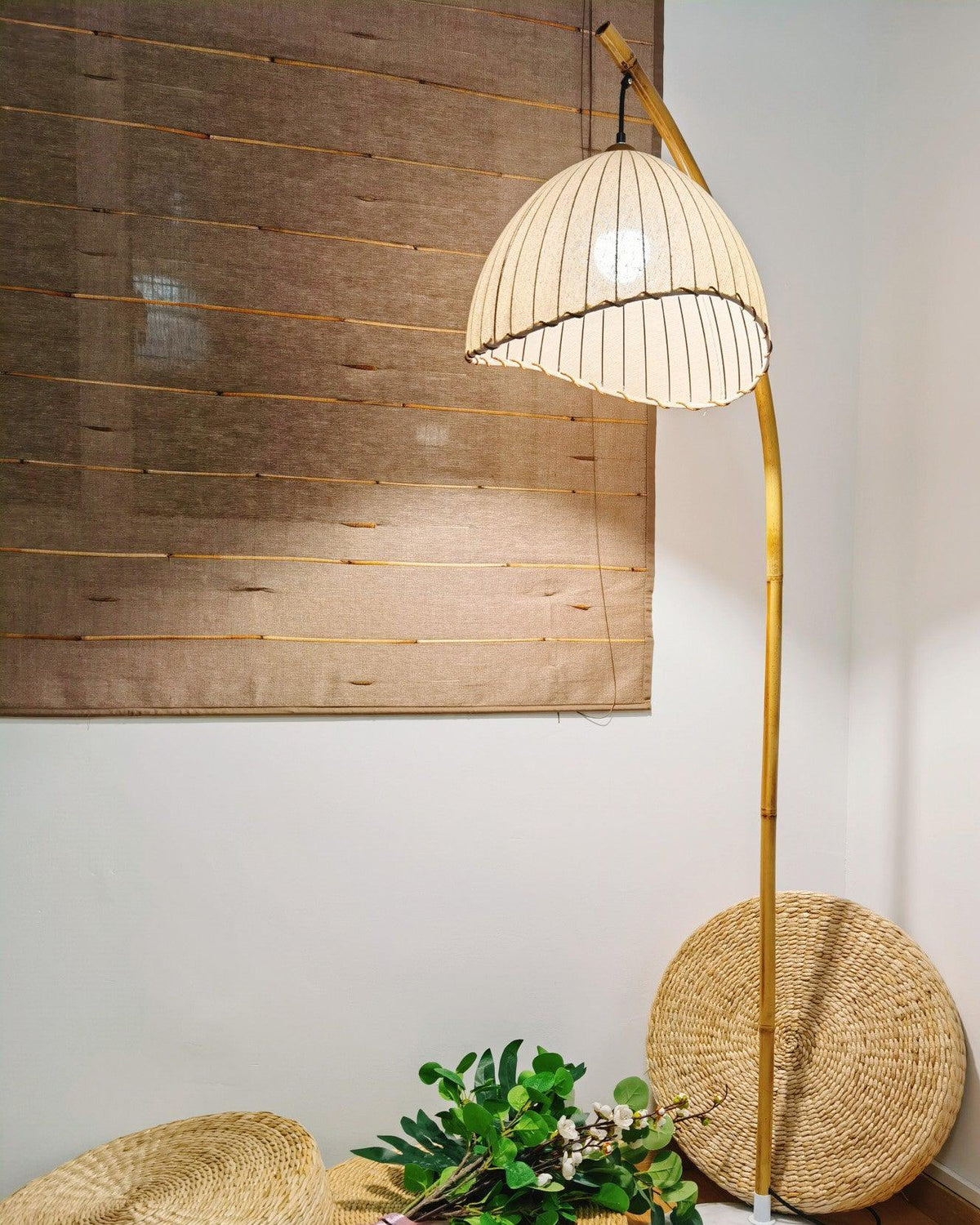 Liveno Minimalistische vloerlamp van marmer