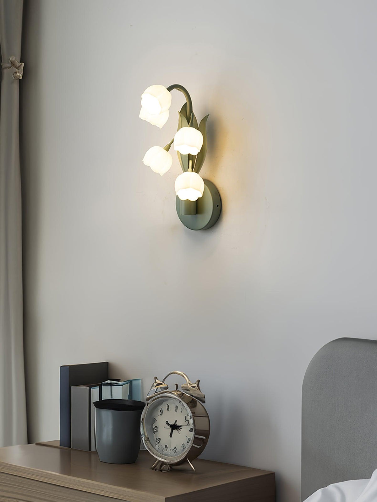 Viraaise wandlamp