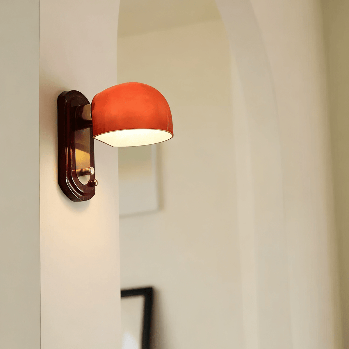 Rufus Scarlet koepelvormige wandlamp