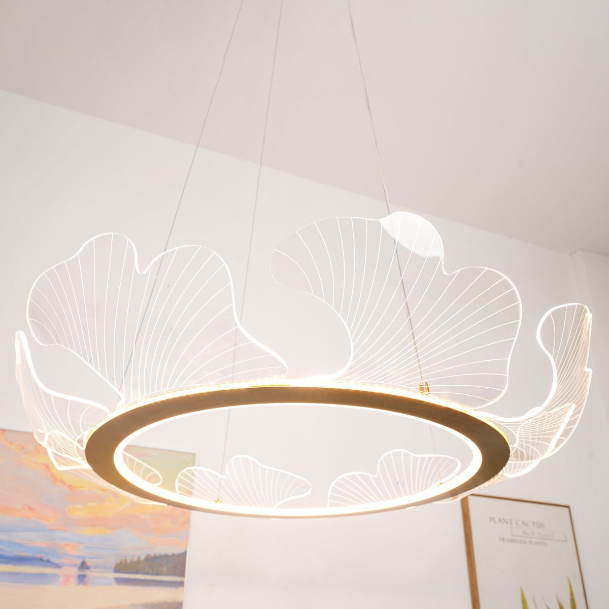 Lucisora hanglamp met mat acryl en bloemblaadring