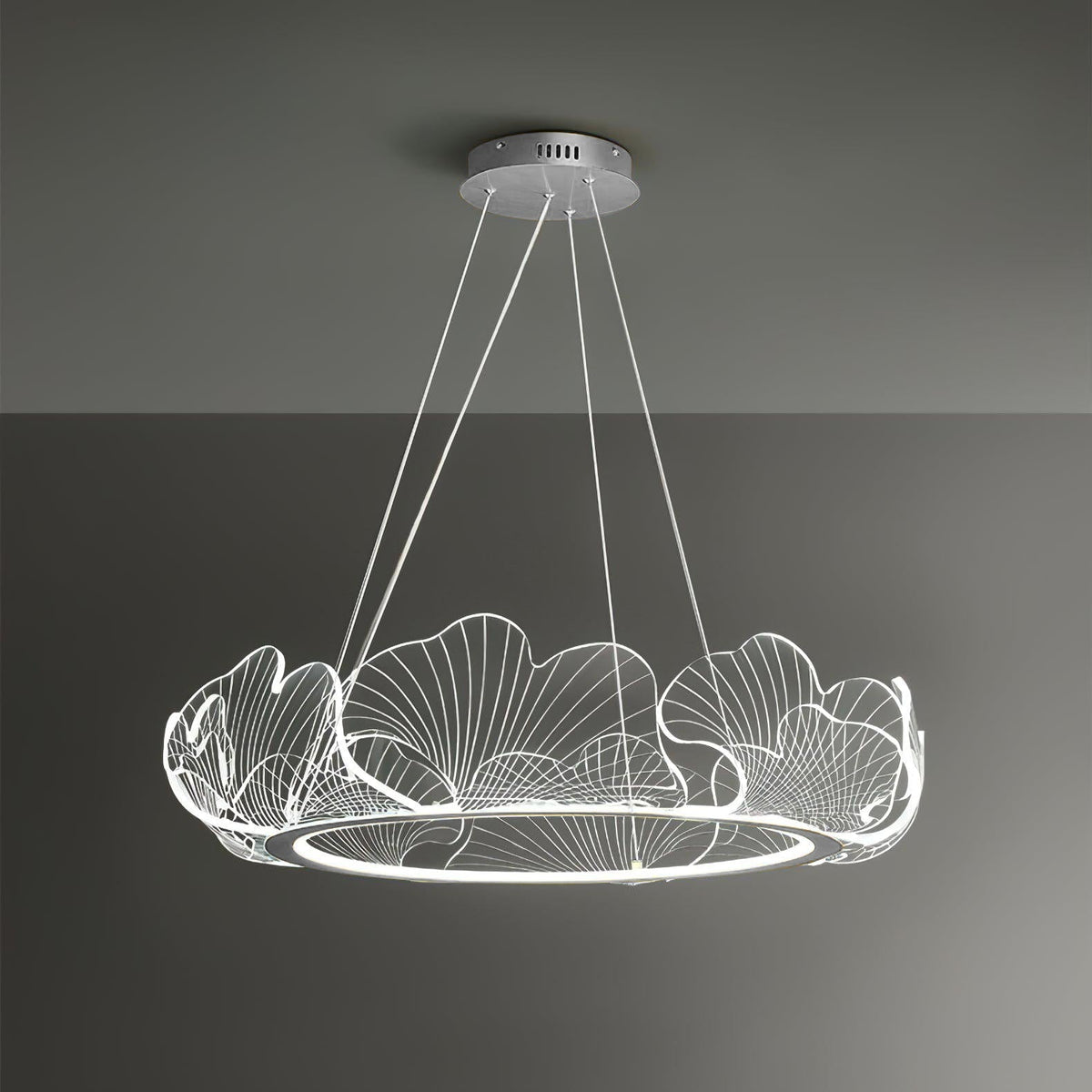 Lucisora hanglamp met mat acryl en bloemblaadring