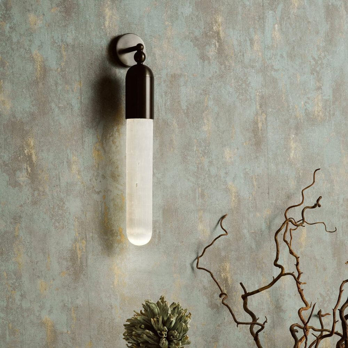Nivaaine albasten wandlamp