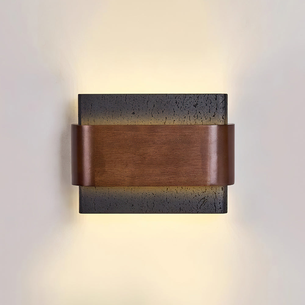 Valeneria travertin wandlamp met houten afwerking in boogvorm