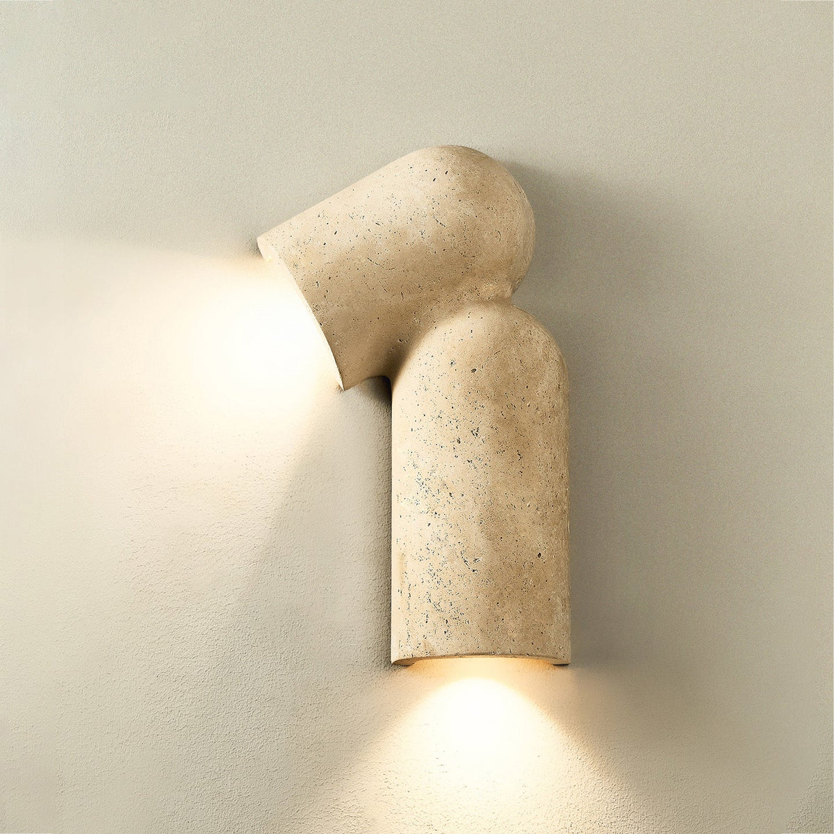 Alma wandlamp in geel travertin