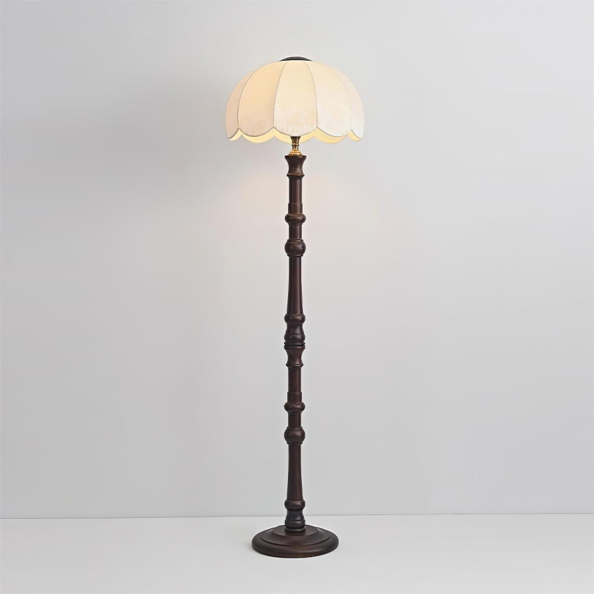 Viraoella vloerlamp