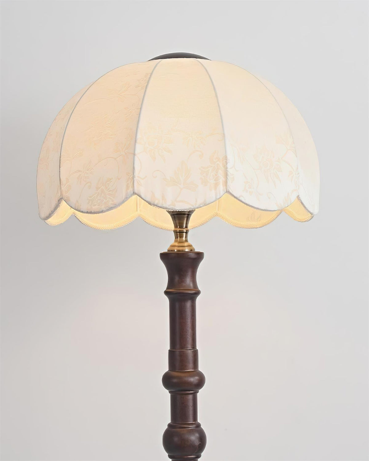 Viraoella vloerlamp