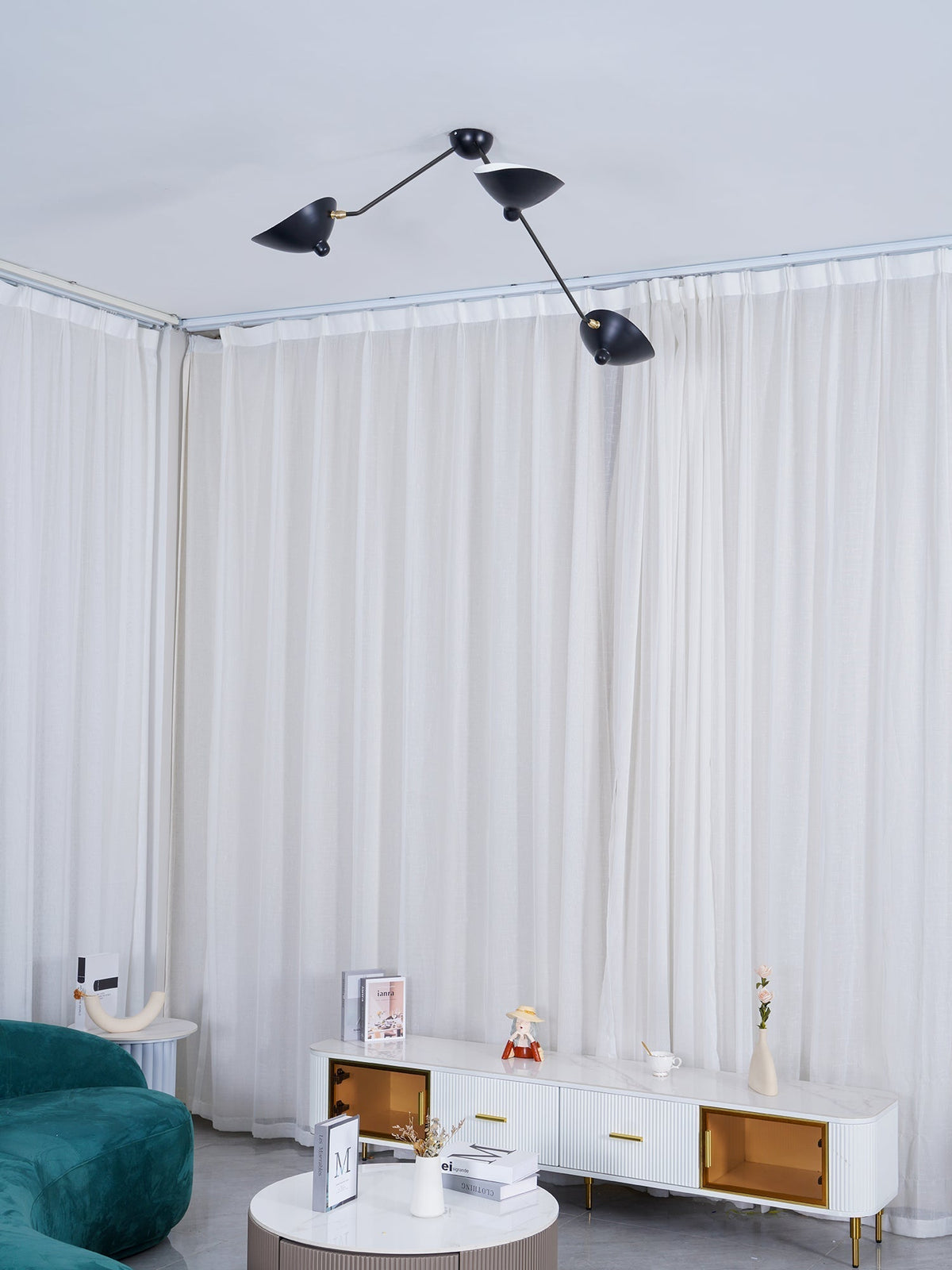 Elaoraine plafondlamp driearm zwart sculpturaal
