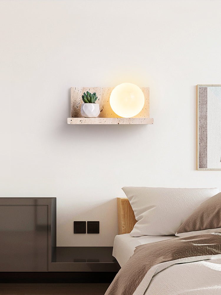 Vanthel wandlamp met plank van geel travertin