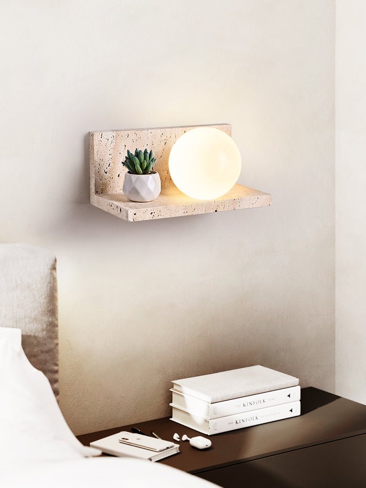 Vanthel wandlamp met plank van geel travertin