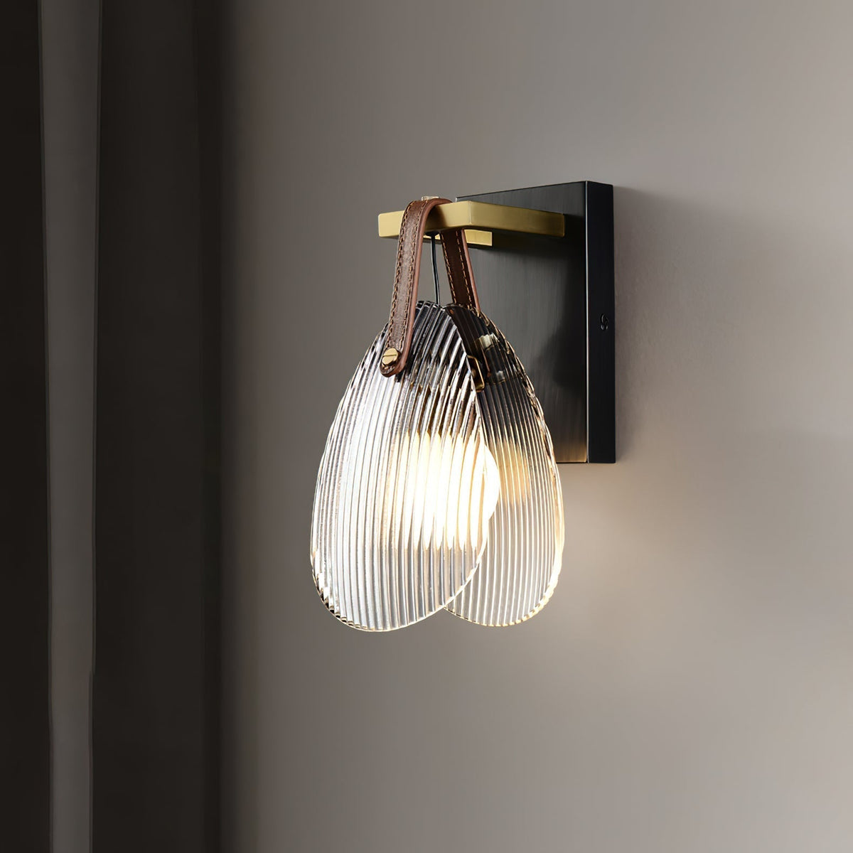 Teriisenne wandlamp