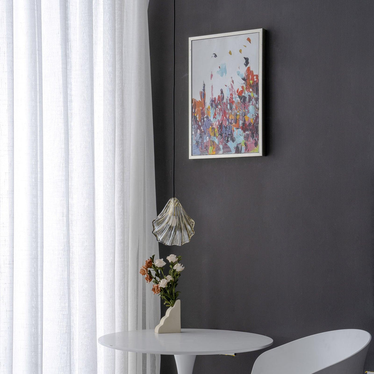 Veda hanglamp van glas met schelpontwerp, artistiek en elegant
