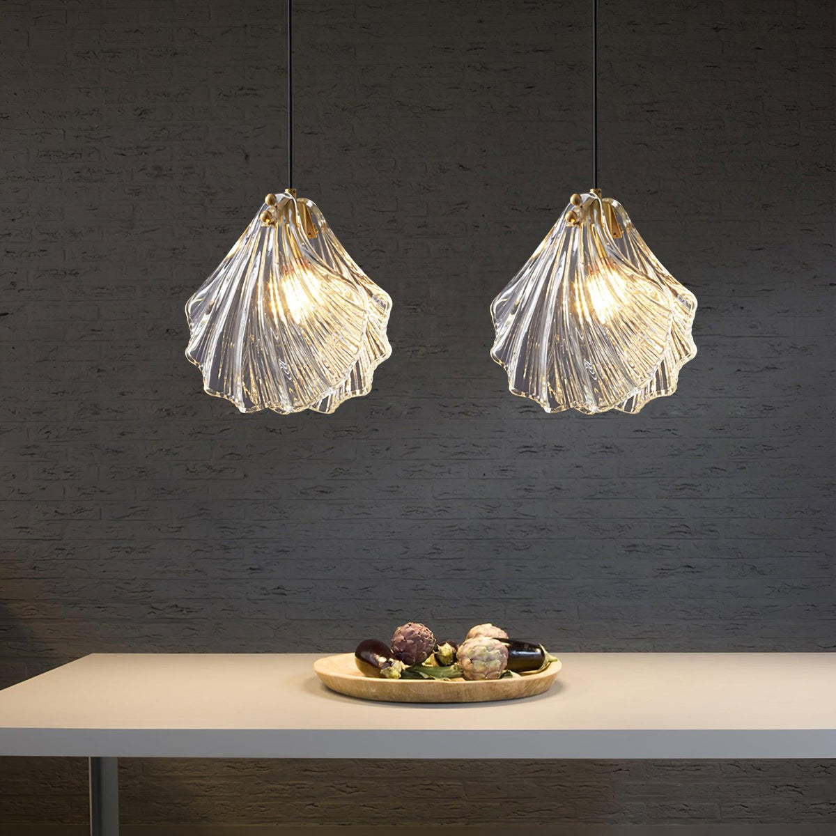 Veda hanglamp van glas met schelpontwerp, artistiek en elegant
