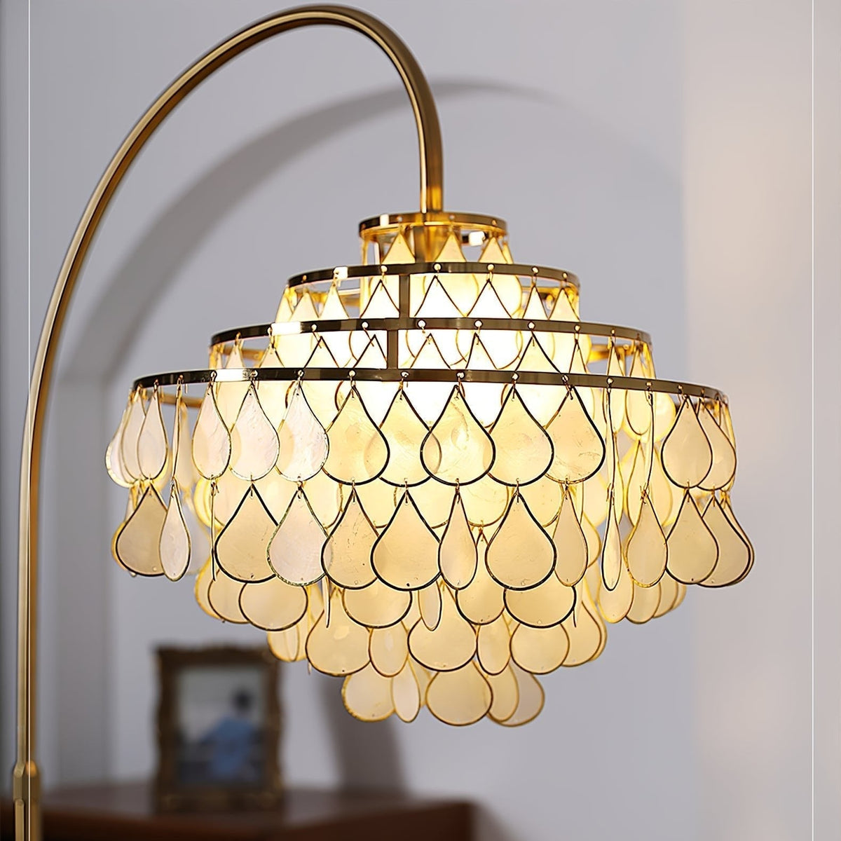 Emily vloerlamp in goudkleurige afwerking