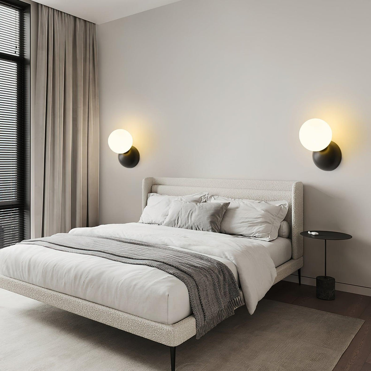 Velirina Bolvormig Glas Messing Wandlamp