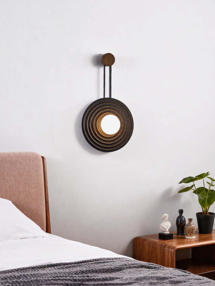 Singularity Orbit wandlamp