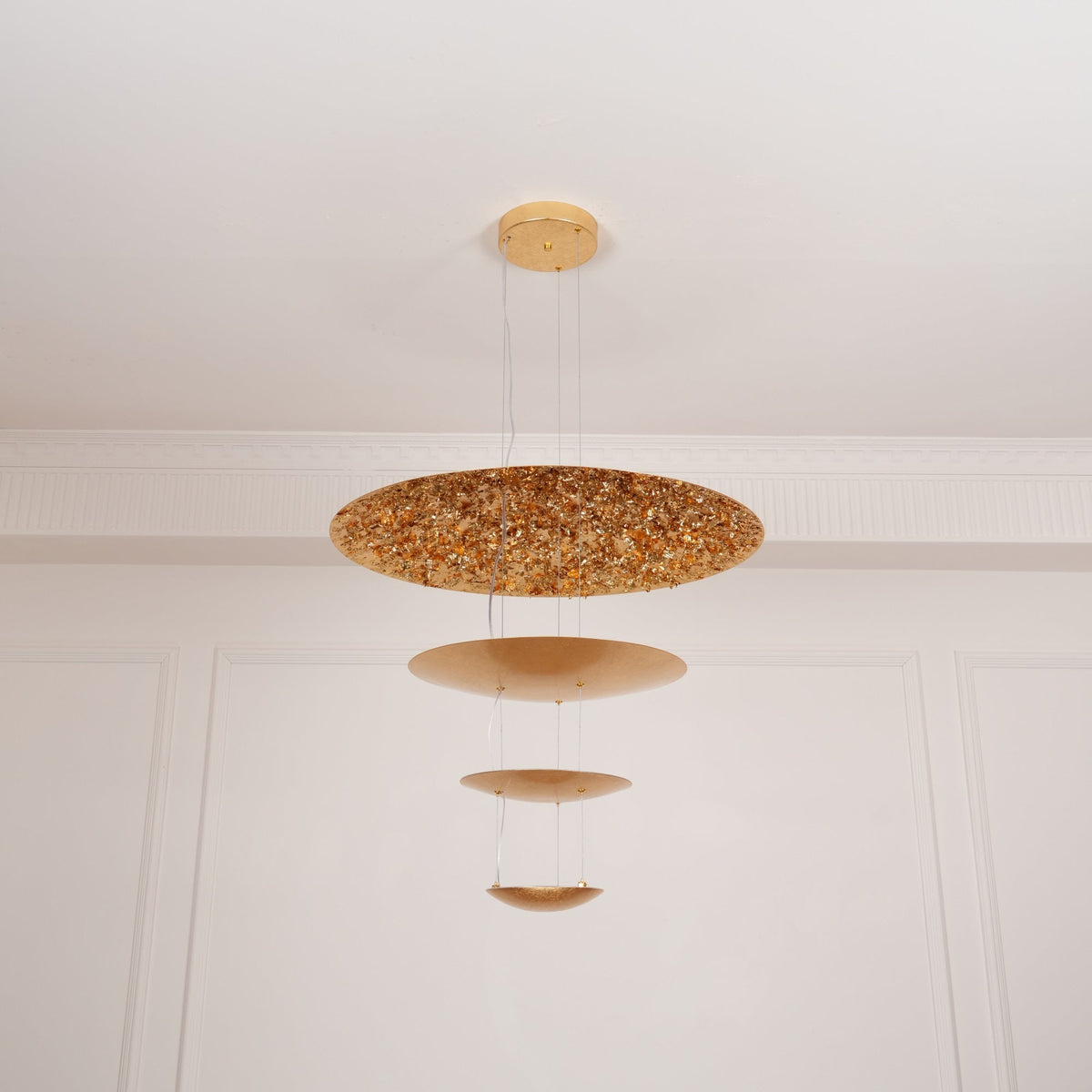 Phelion gelaagde hanglamp van goudfolie