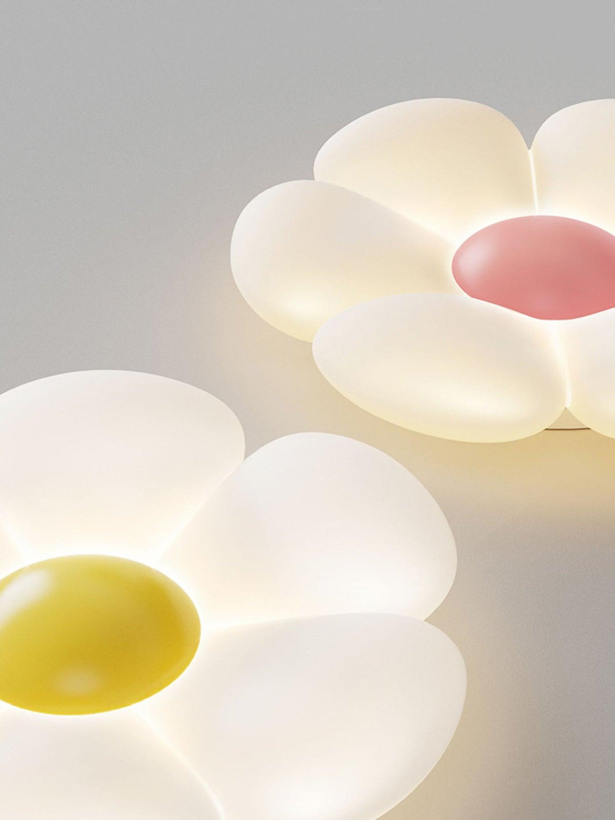 Liorinella plafondlamp Six-Leaf Flower voor kinderkamer
