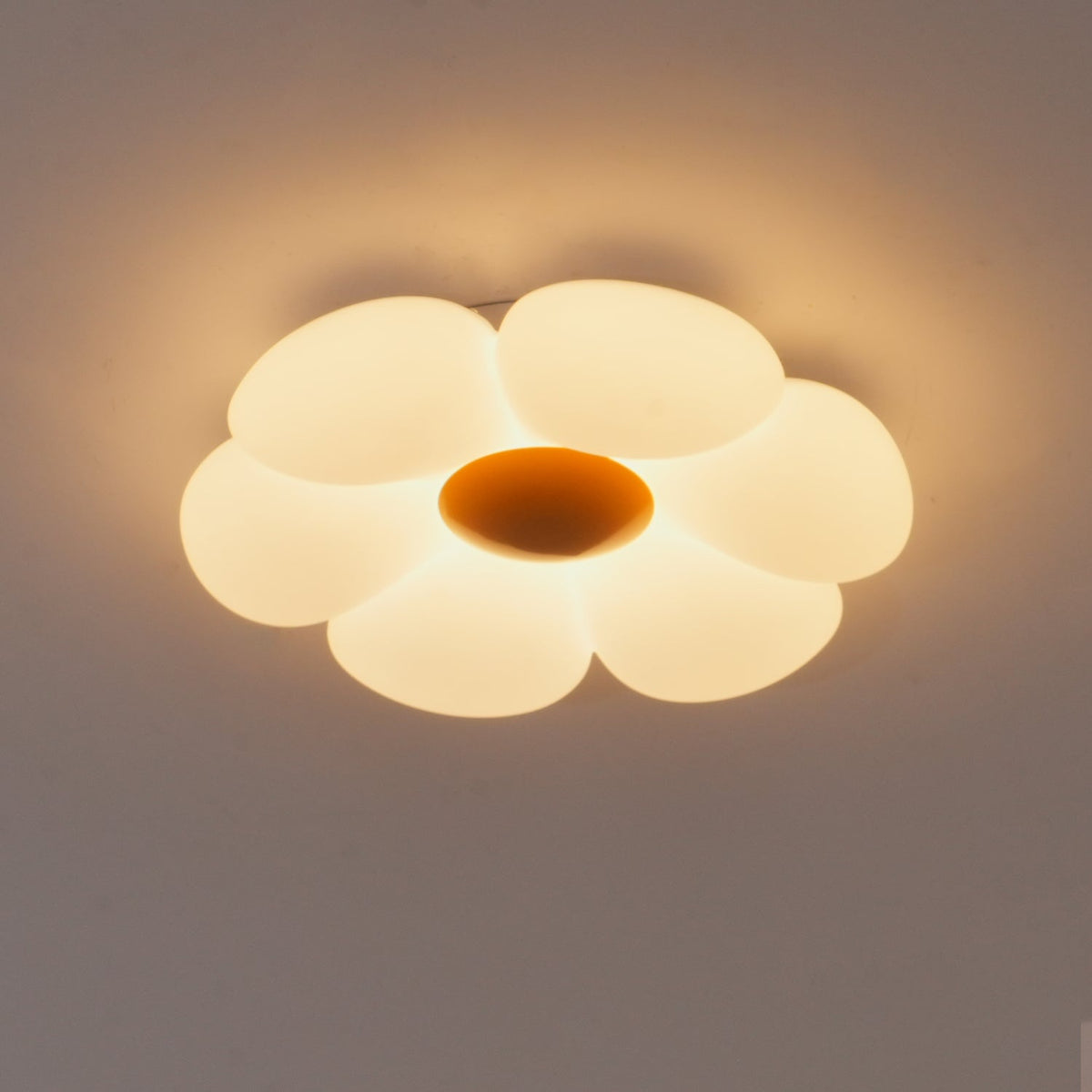 Liorinella plafondlamp Six-Leaf Flower voor kinderkamer