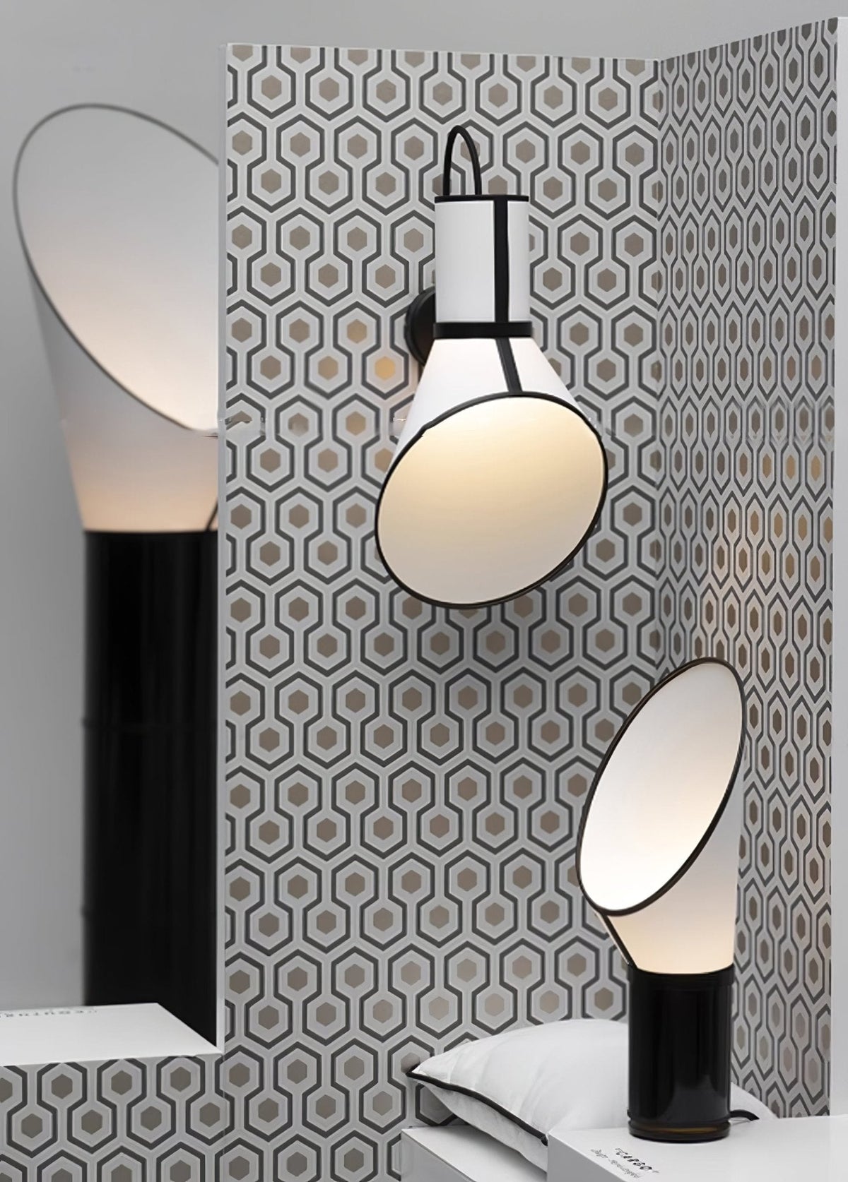 Moorcrest Sketch Line wandlamp