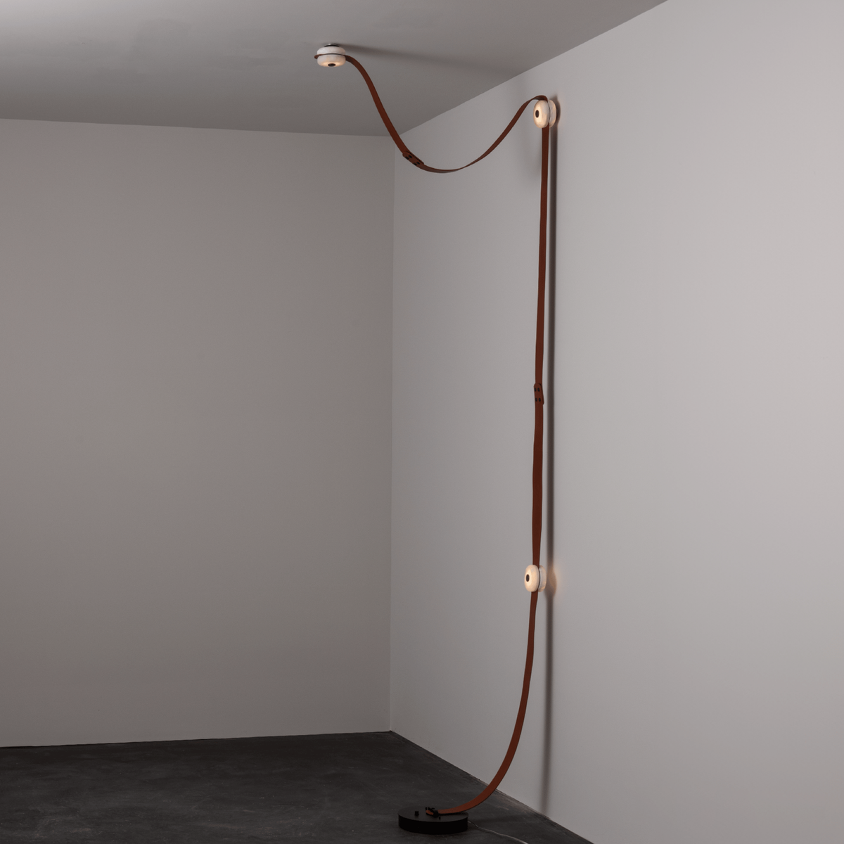 Seliine vloer-tot-plafondlamp