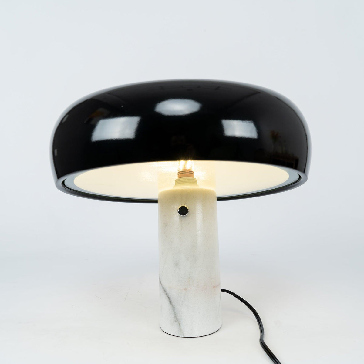 Nucleus marmeren tafellamp