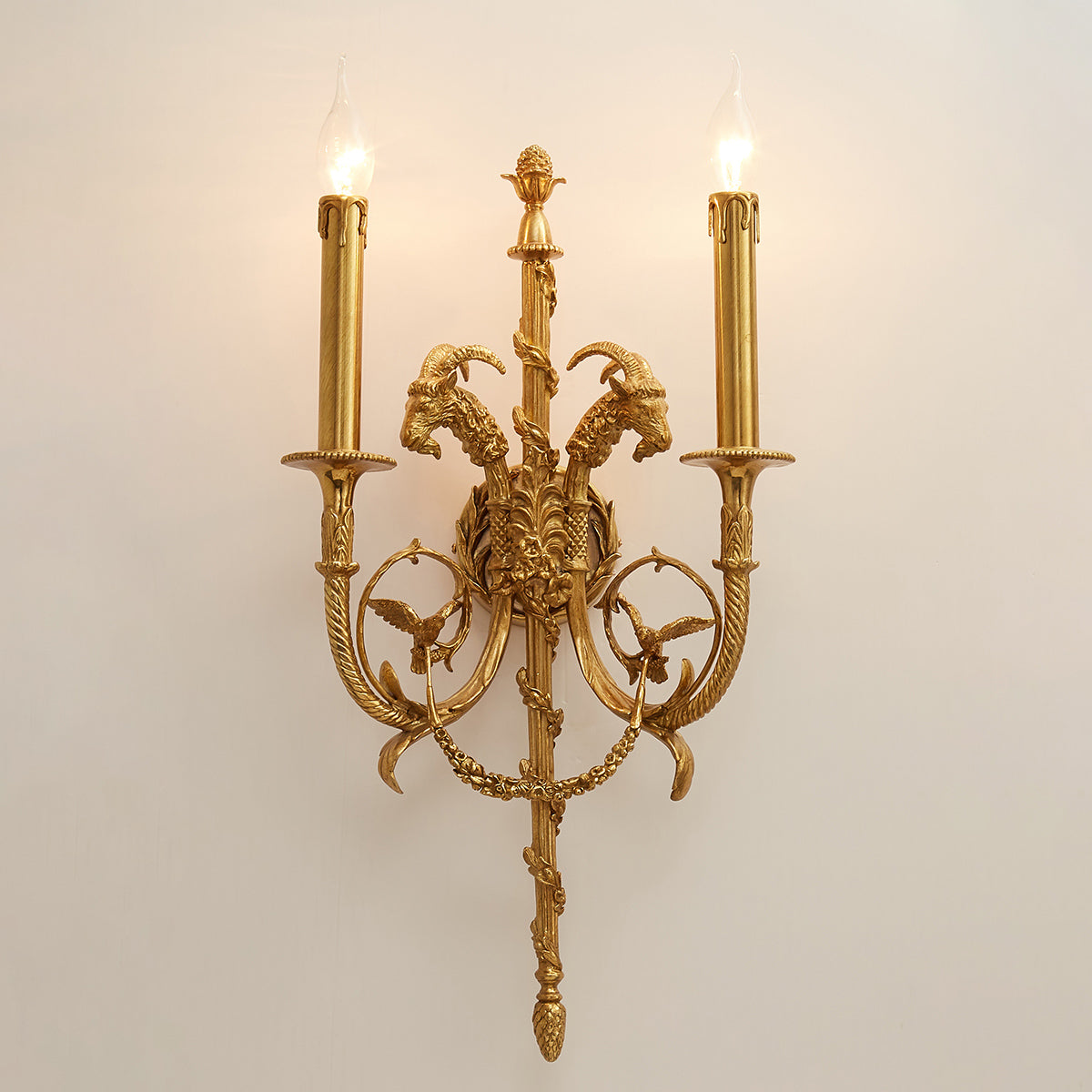 Leopold wandlamp
