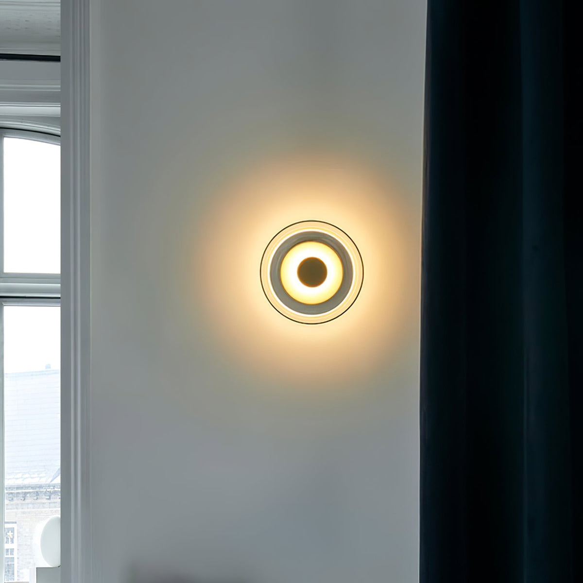 Aether messing wandlamp met glazen kap