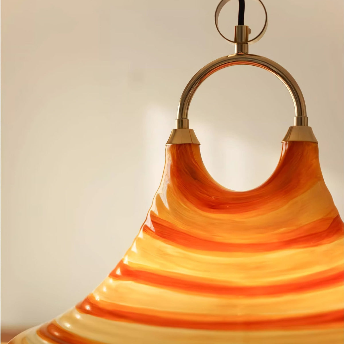 Aurmiros moderne hanglamp met minimalistisch draaiend glasontwerp