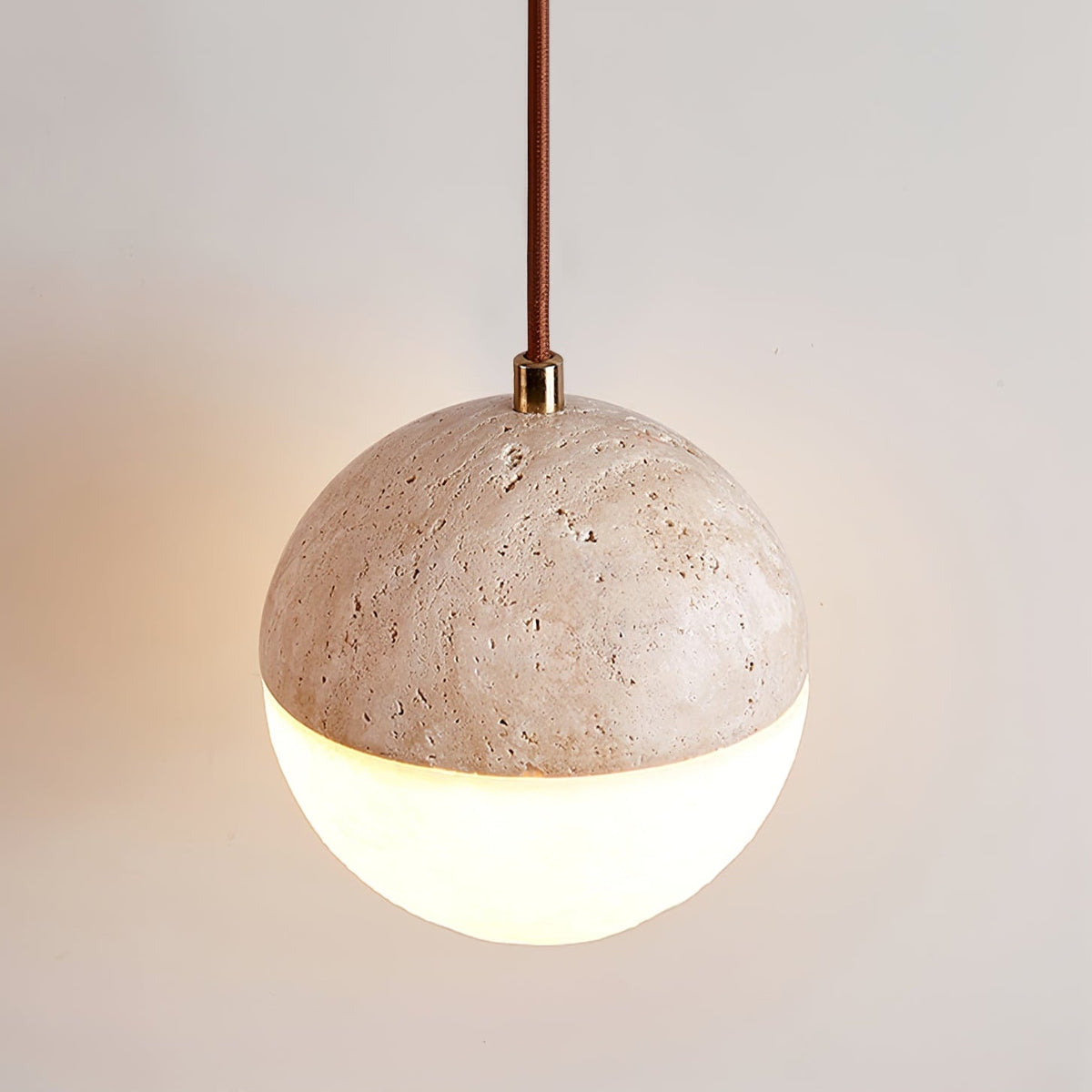 Vendrick hanglamp in geel travertin
