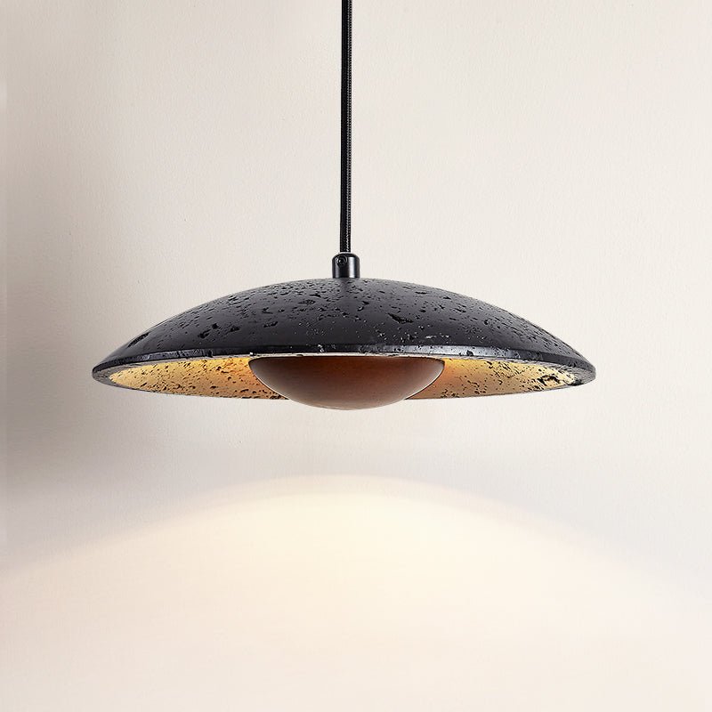 Noreeria hanglamp in zwart travertin en donker walnoot