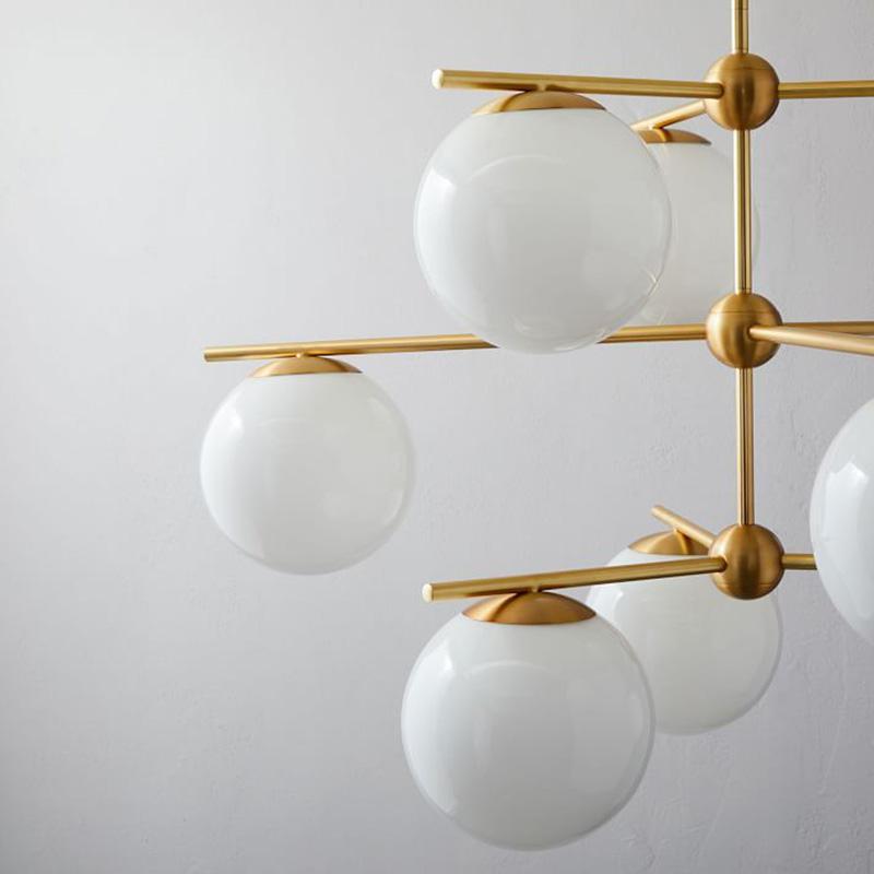 Casoella Kroonluchter met bolvormige kap en steel, moderne goudkleurige afwerking