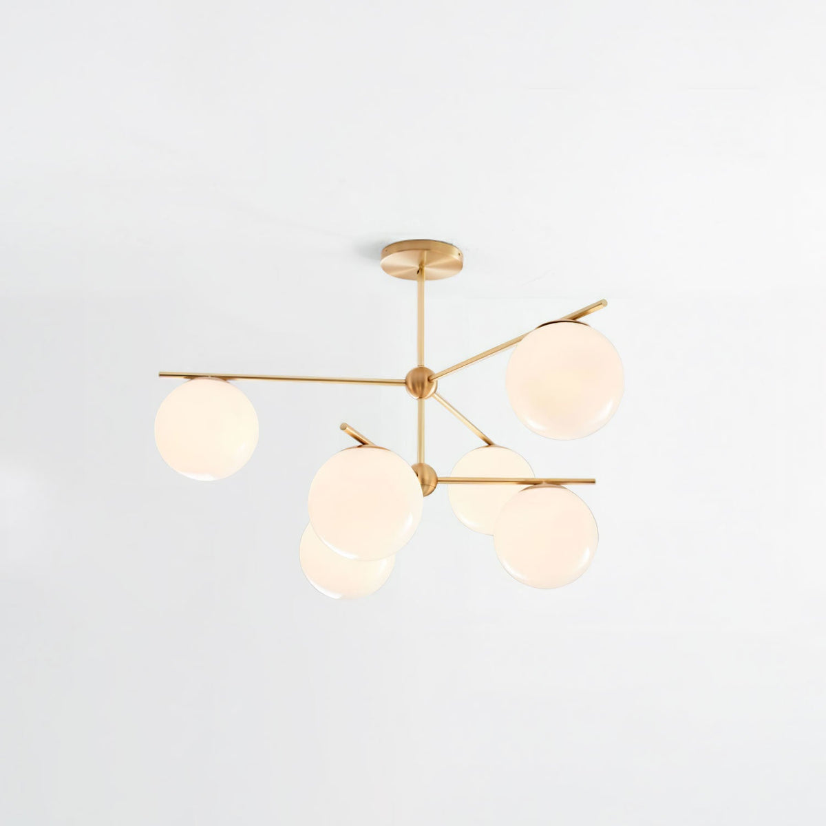 Casoella Kroonluchter met bolvormige kap en steel, moderne goudkleurige afwerking