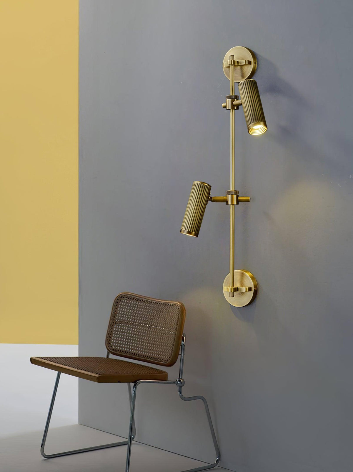 Kirixel wandlamp in messing