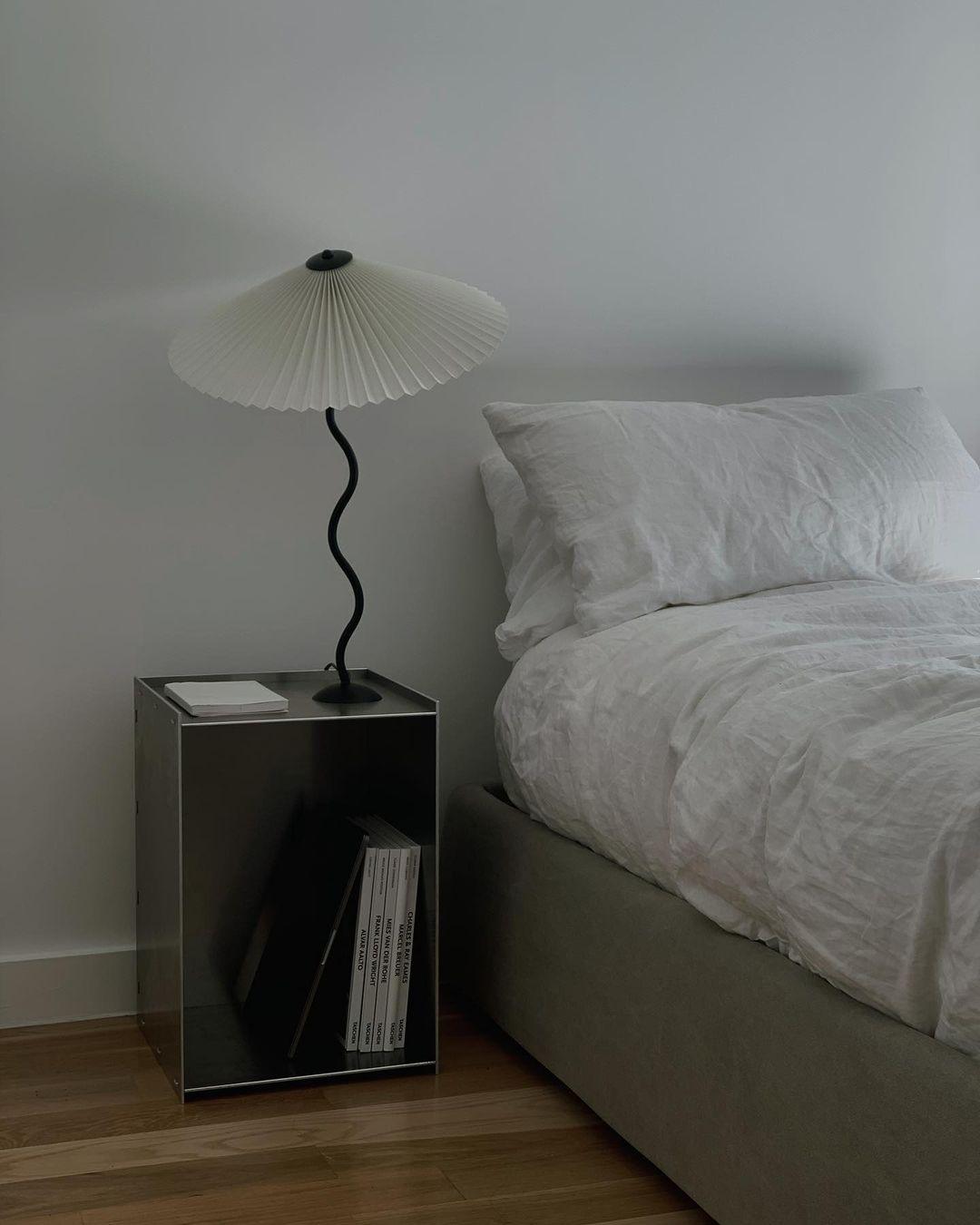 Vioro tafellamp van textiel